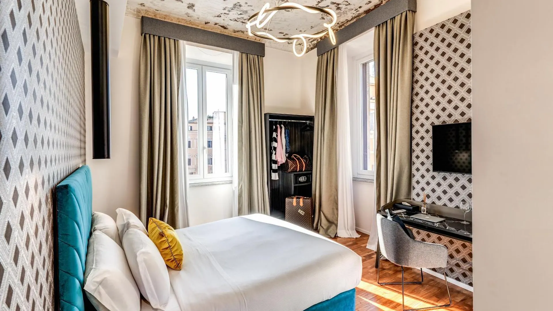 Arenula Suites Rome 2*,  Italy