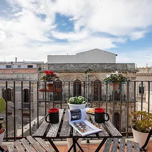 Casa Calles Syracuse